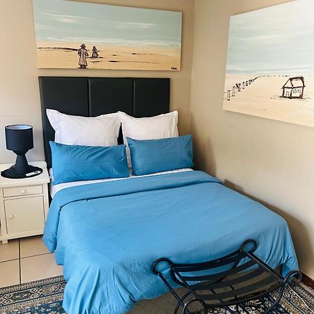 Cozy Guest Suite With Private Access Roodepoort Eksteriør bilde